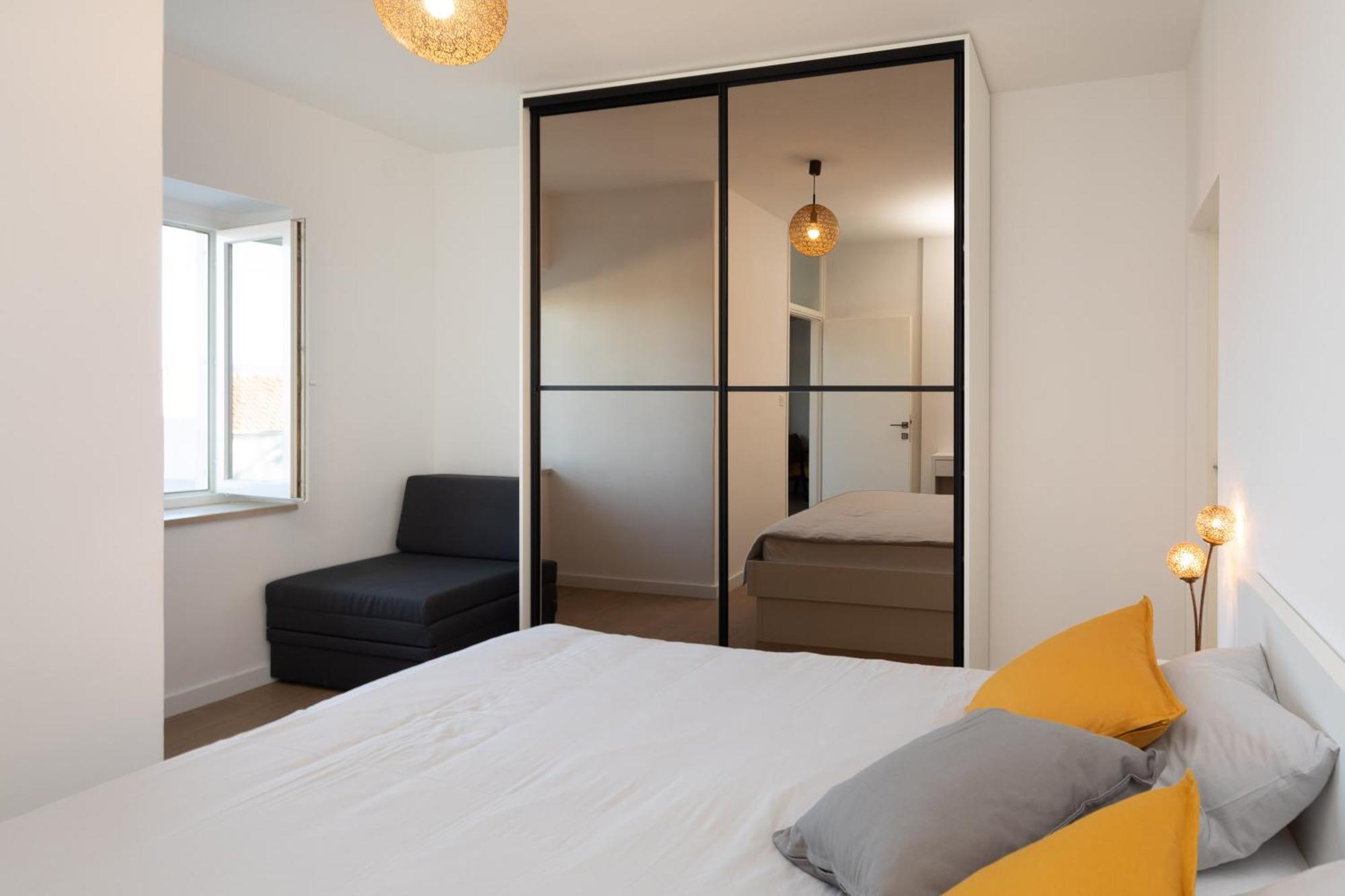 East Side Apartment Омиш Экстерьер фото