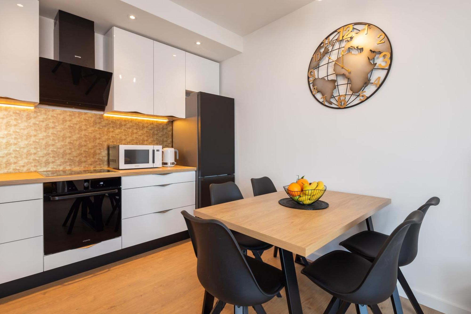 East Side Apartment Омиш Экстерьер фото